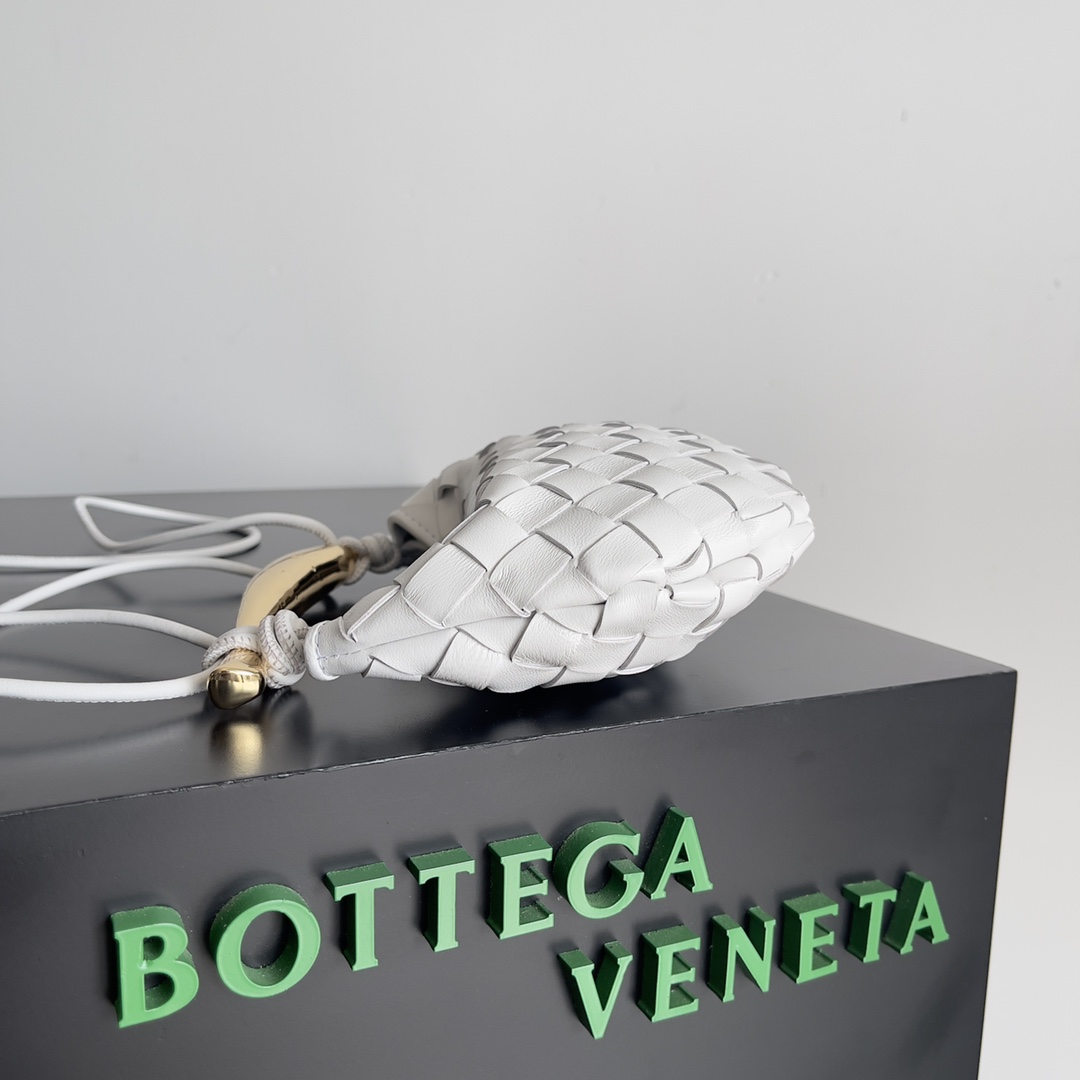 TOP Bottega Veneta BV Sardine Bag Mini 20x12x2.5cm - White