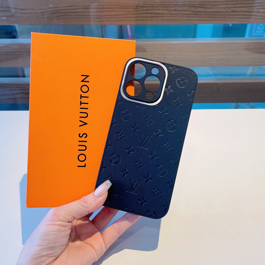 Louis Vuitton  Embossed Phone Case (Replica)