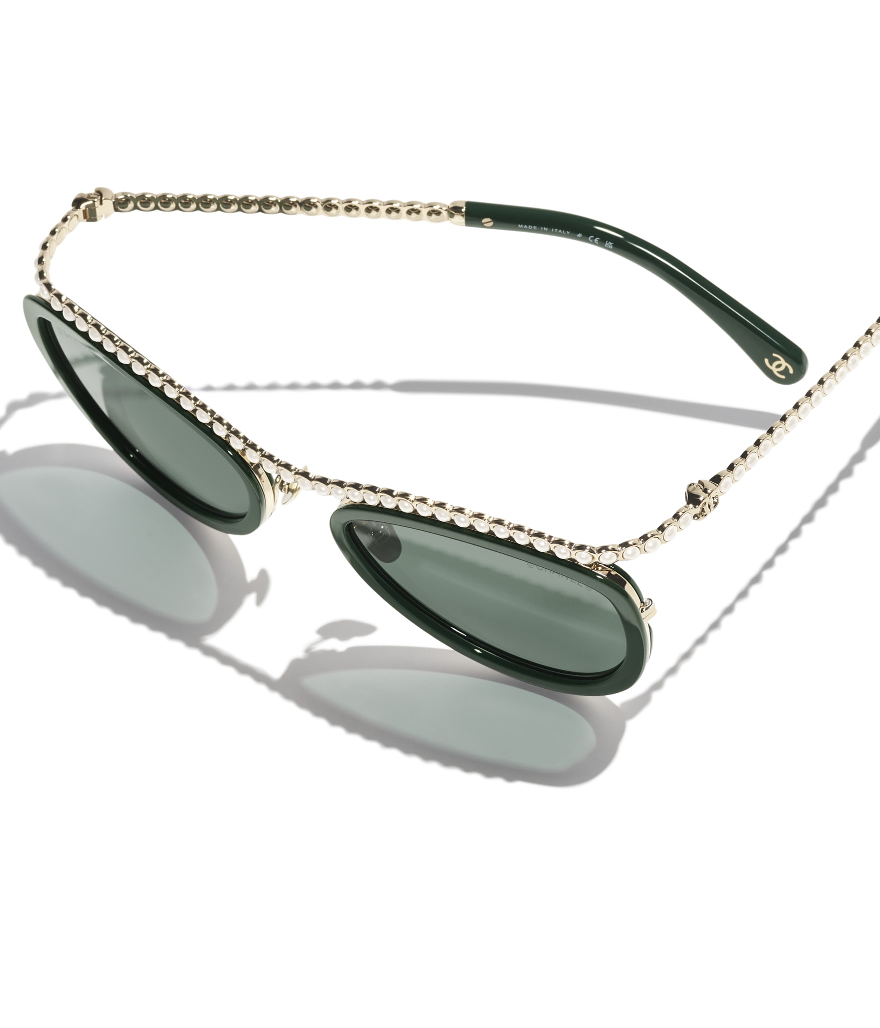 CHANEL Cat Eye Sunglasses A71775X08222S