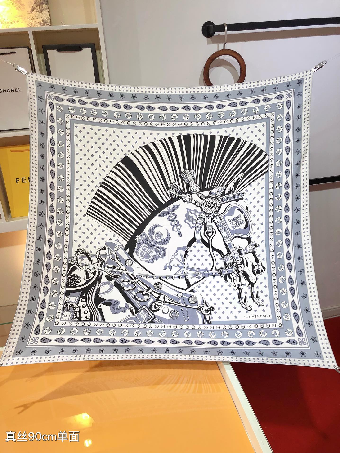 TOP HERMES Punk Horse Square Scarf 90 x 90 cm - 3 Colours