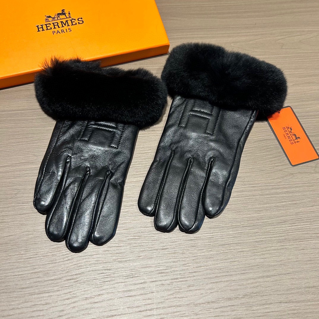 TOP HERMES Gloves with Fur