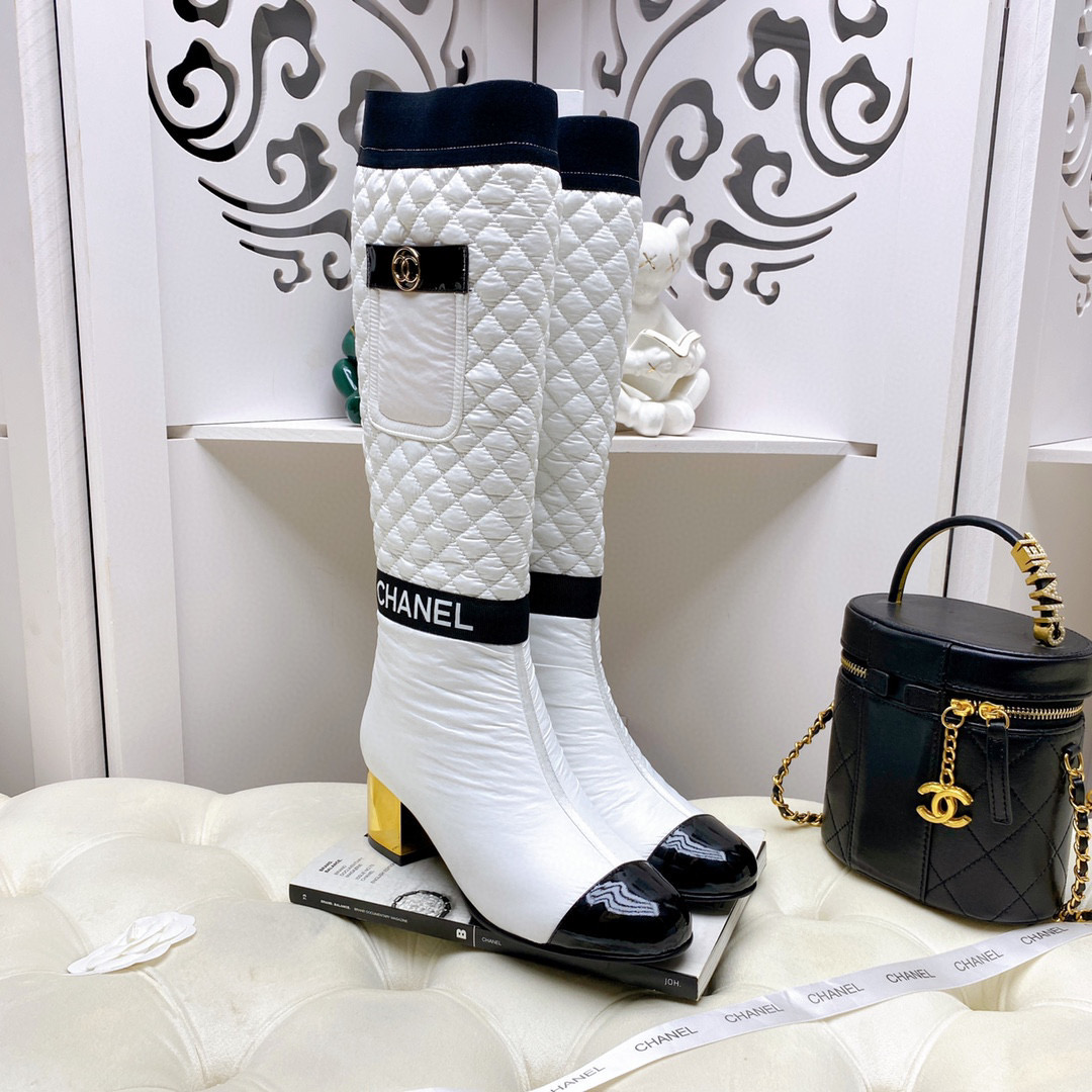 TOP CHANEL Lambskin Boots 5cm Heels - white/Black/Beige