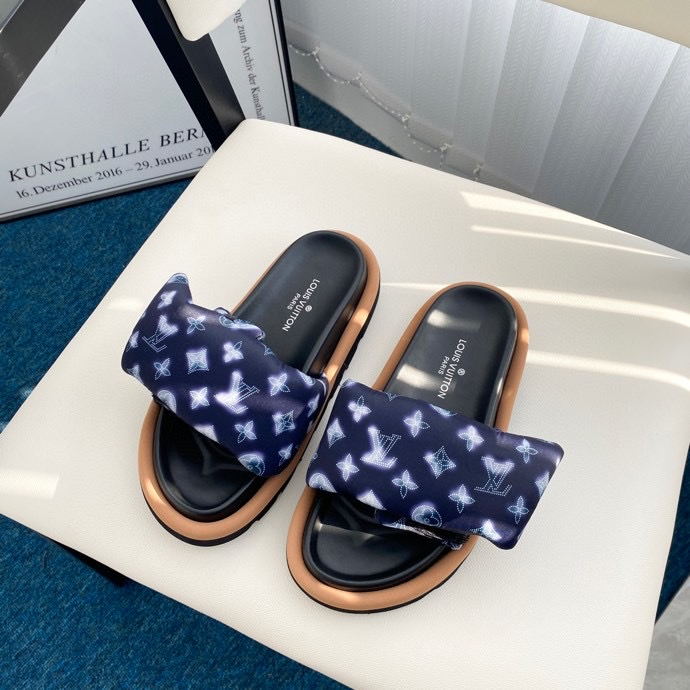 Louis Vuitton LV Pillow Casual Slippers Slide Sandal (Replica)