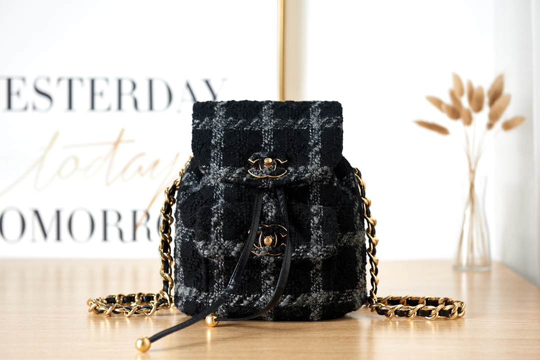 TOP CHANEL Duma Backpack 24x21x10cm -GHW-3 colors