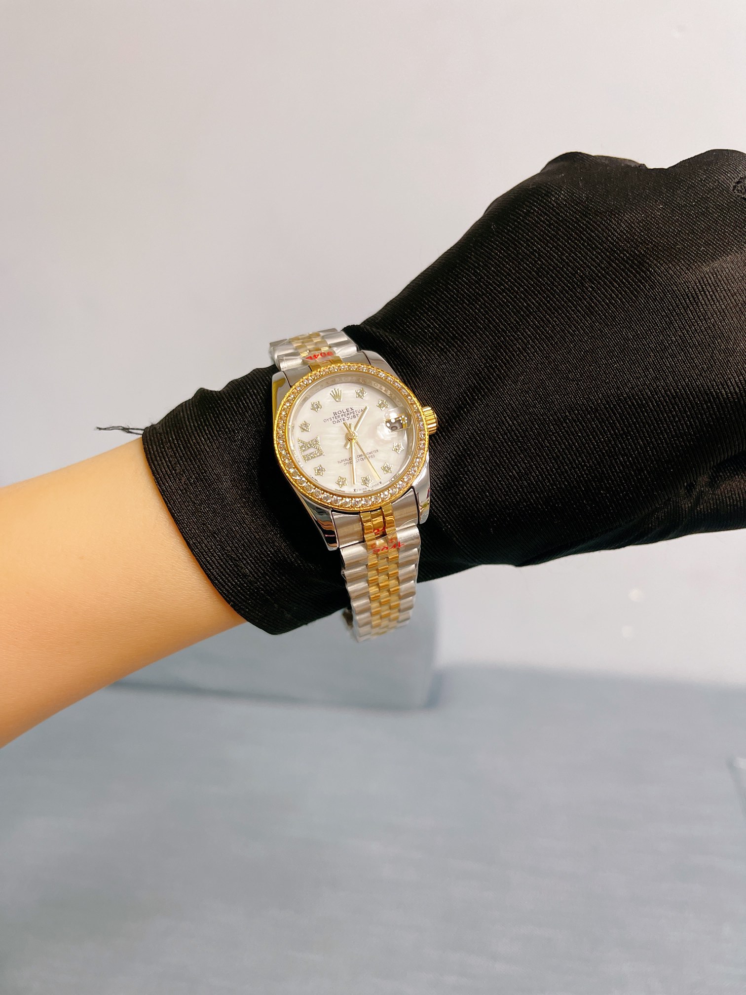 TOP ROLEX Rolex Watch 31mm - Gold