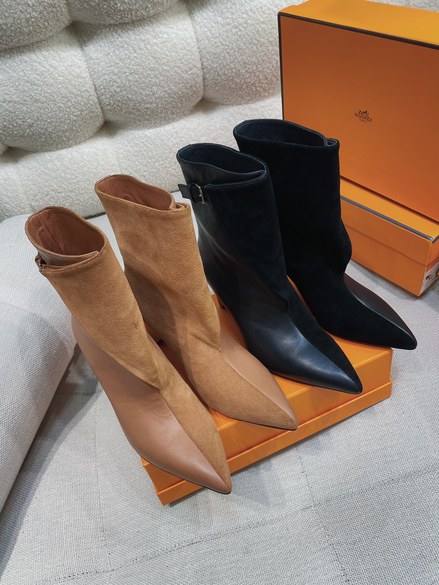 TOP HERMES 9cm High Heel Cowhide Boots - 2 Colors