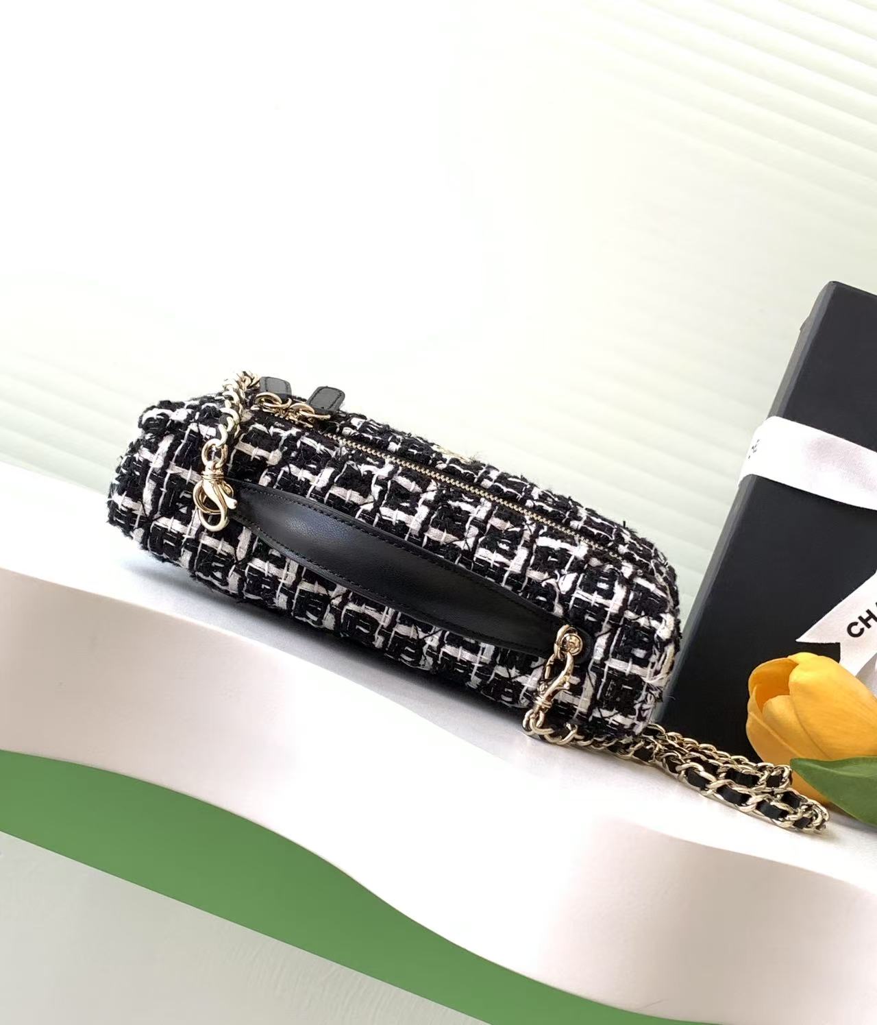 TOP CHANEL Vanity Case Bag 25C Chain Clutch Bag Denim 17*19.5*5cm - Black