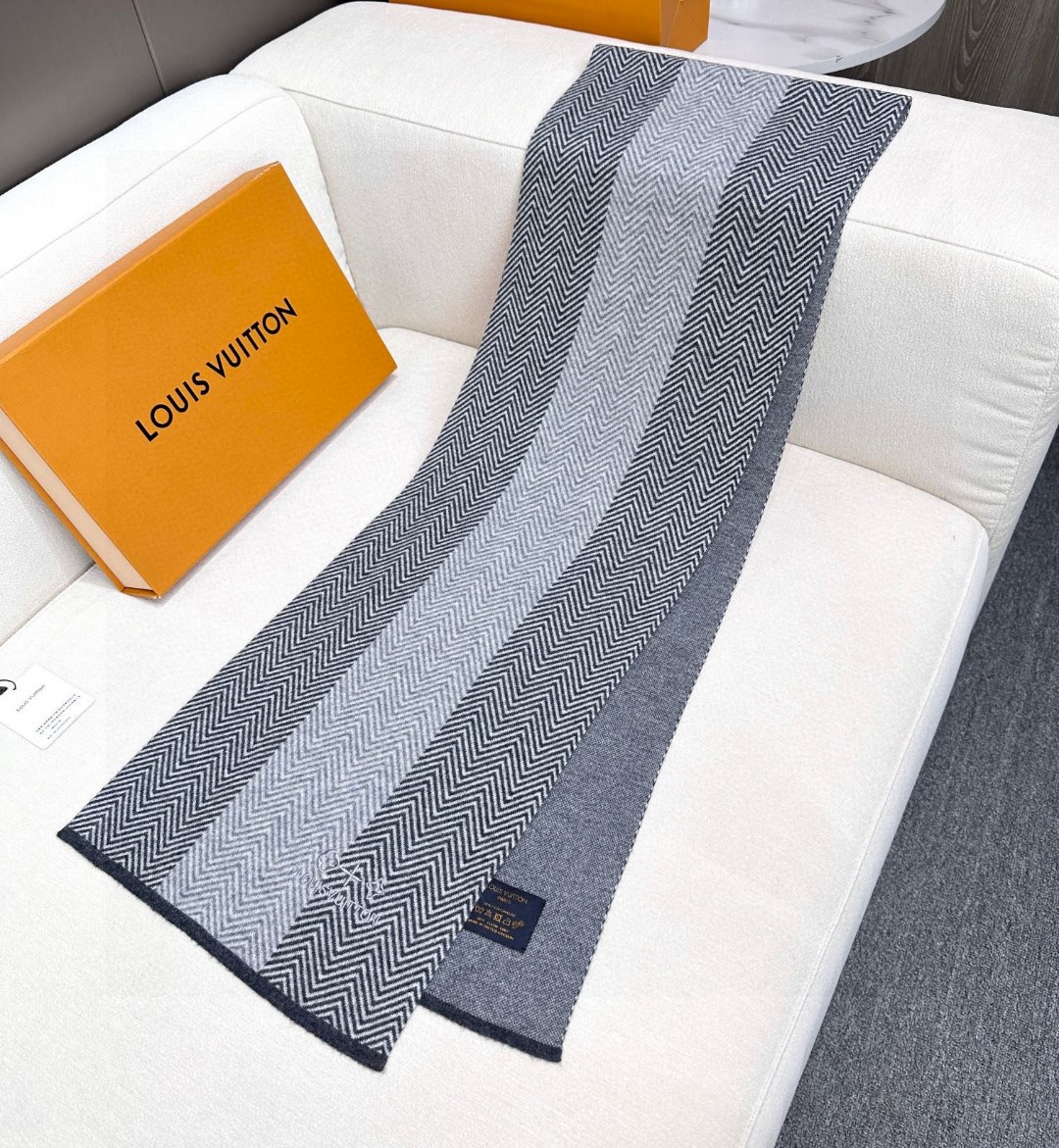 TOP Louis Vuitton LV Men's/Women's Cashmere Scarf 32*180cm - 2 Color
