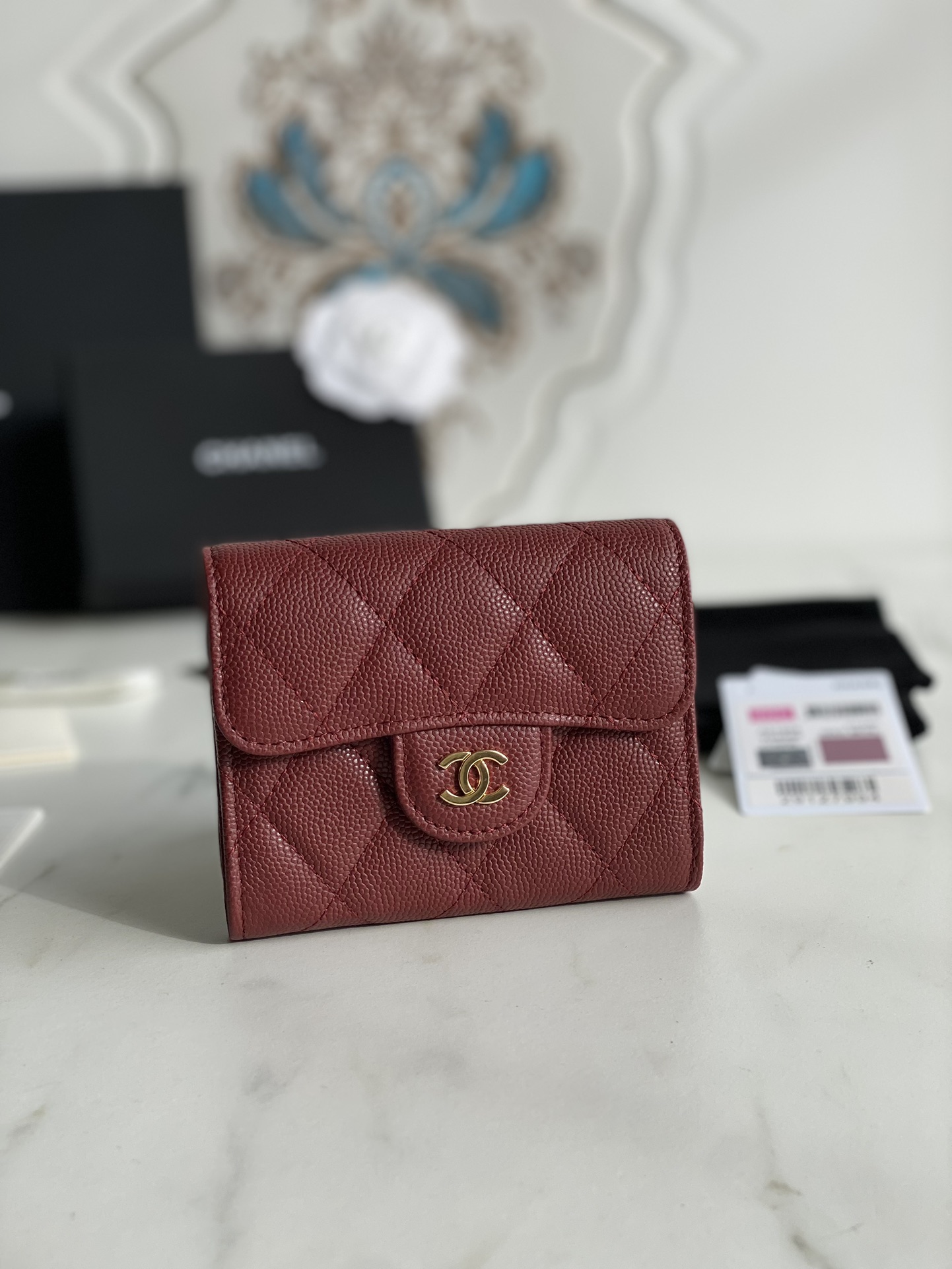 TOP CHANEL Flab Wallet - Red