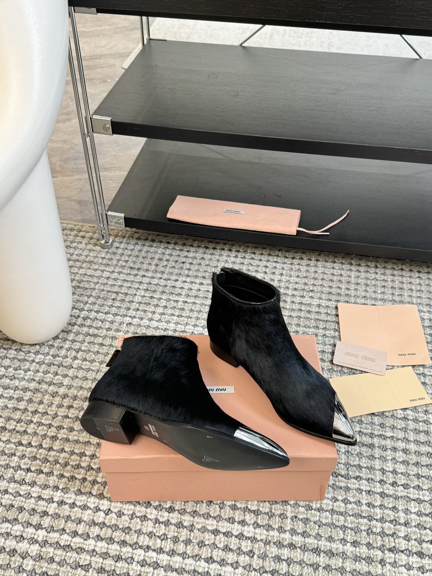 TOP Miu Miu Short Boots - 2 Color