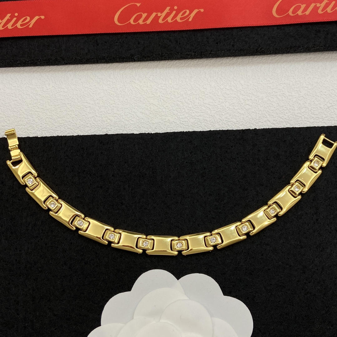 TOP Cartier Bracelet - 2 Colors