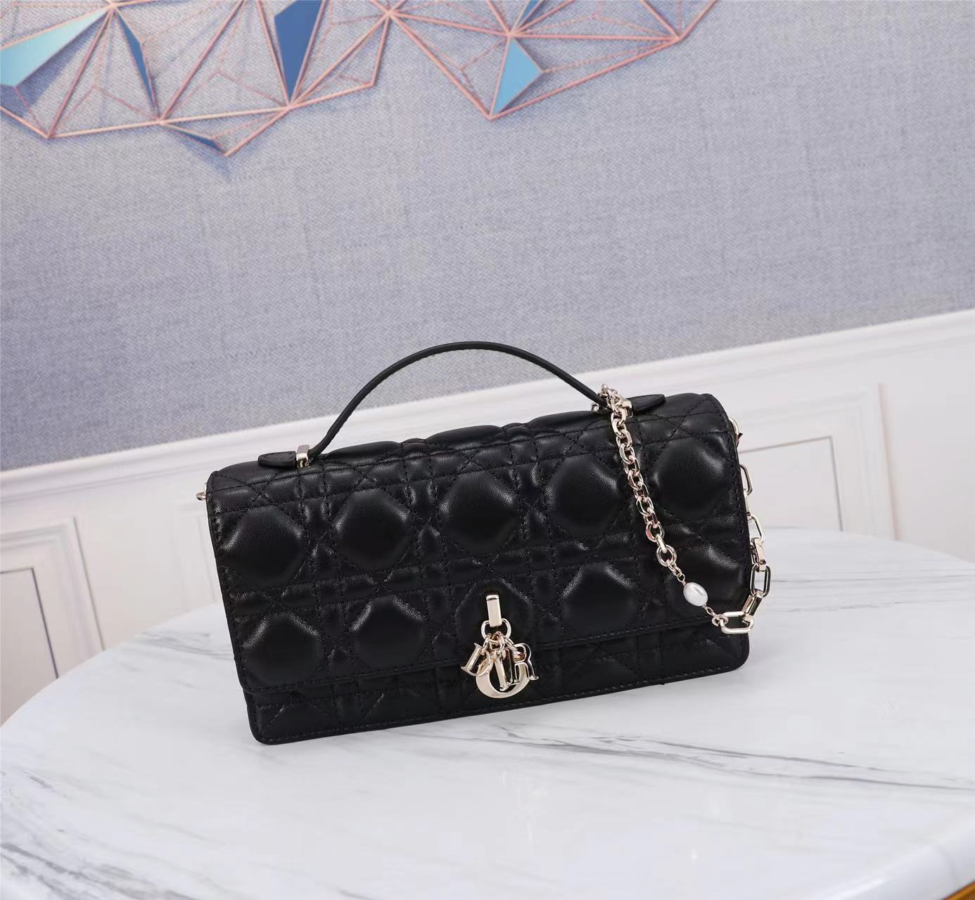 TOP Christian Dior Lady Christian Dior Phone Pouch Bag 21 x 11.5 x 4.5 cm - Black