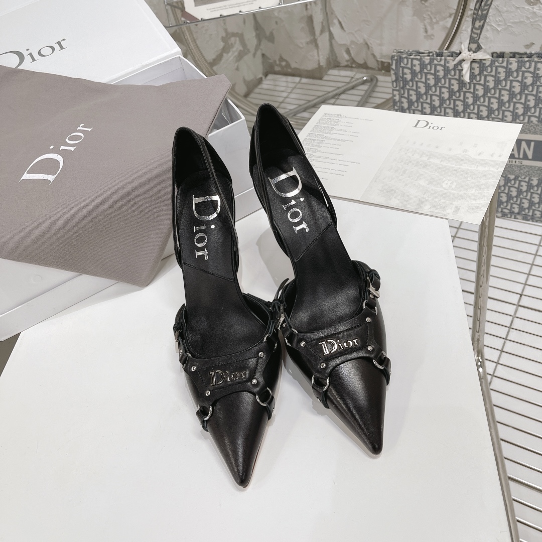 TOP Christian Dior CD Logo Leather Pump - Black