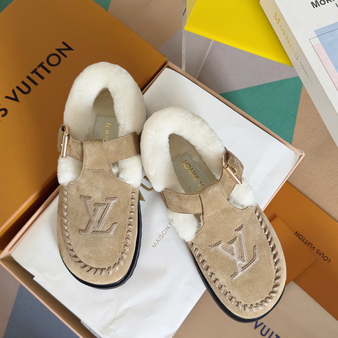 TOP Louis Vuitton LV Fluffy Shoes - 3 Colors