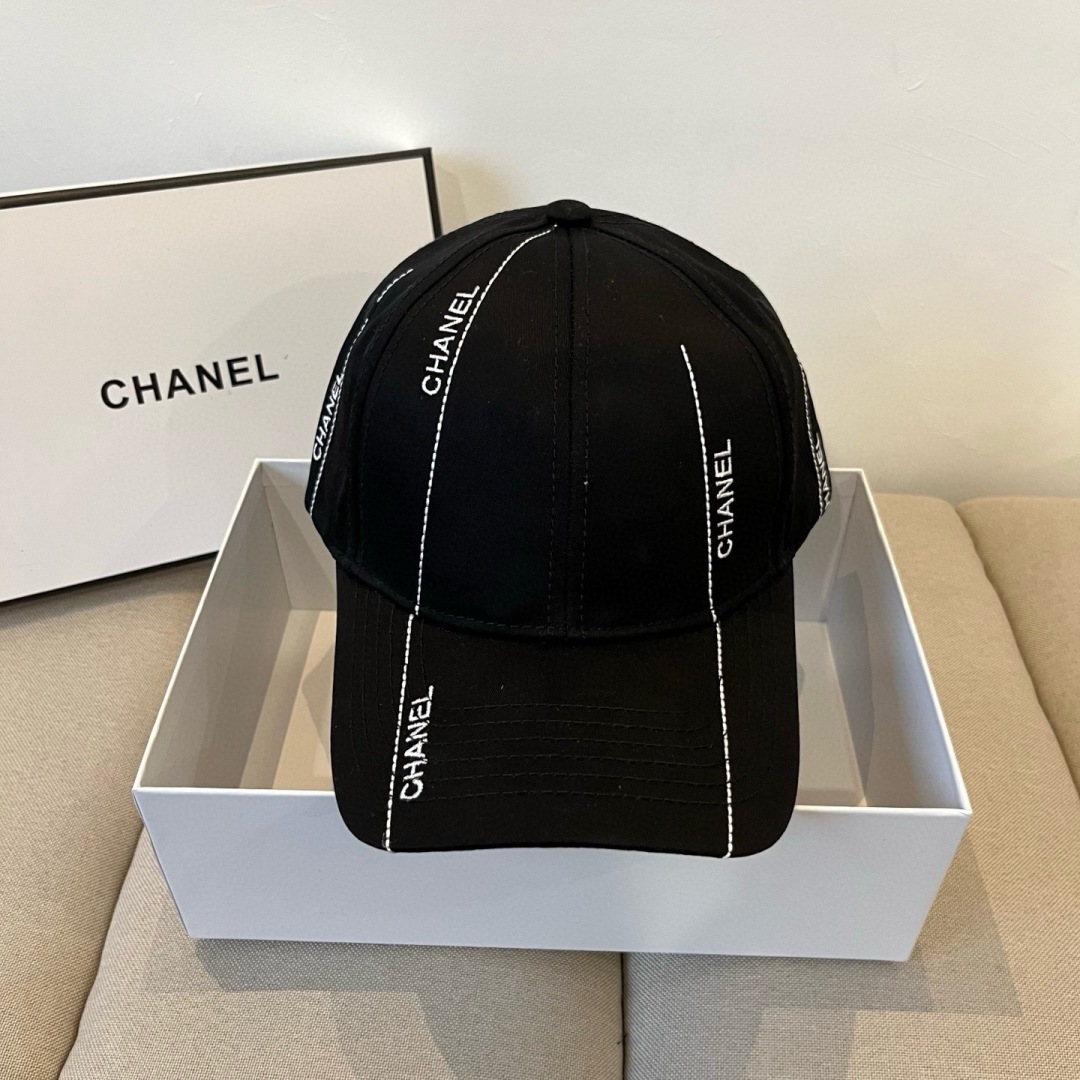 TOP CHANEL Classic Baseball Hat - Black