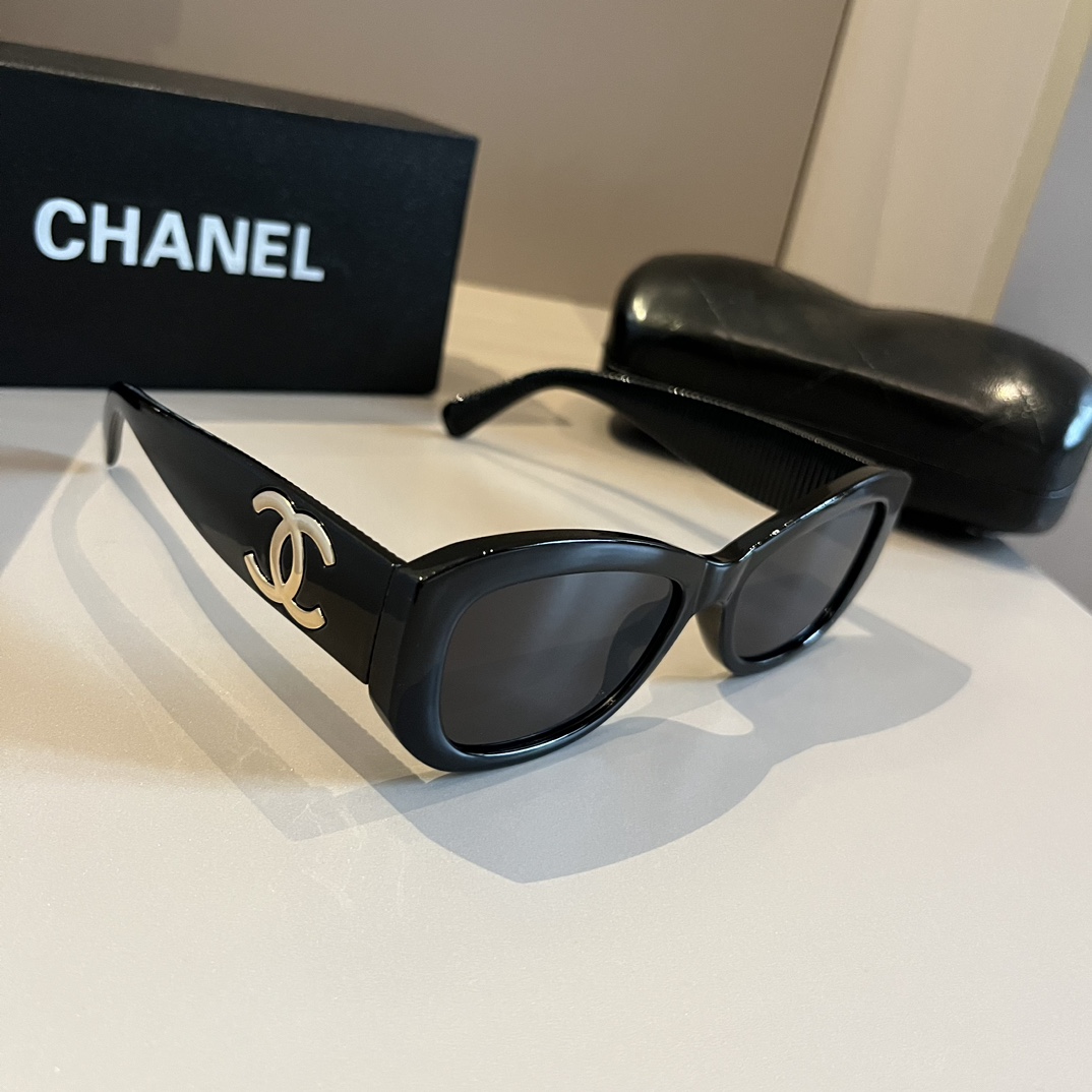 TOP CHANEL Sunglasses - 3 Colors