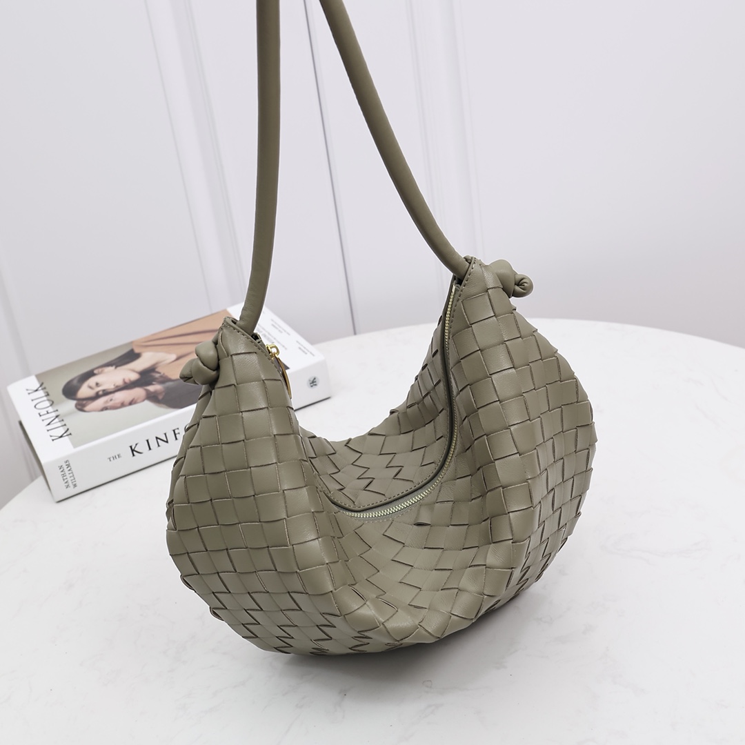TOP Bottega Veneta BV Bag - Grayish Brown