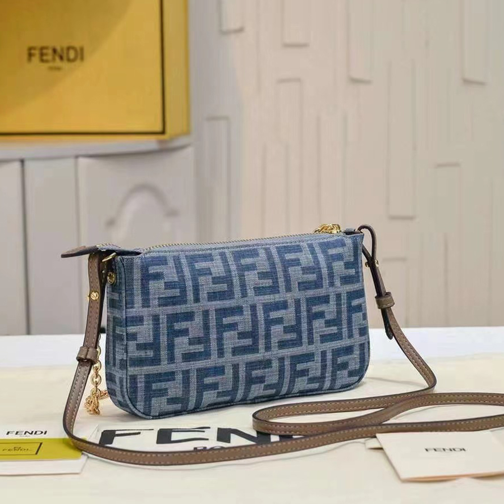 Fendi Baguette Light blue FF chain denim clutch bag  (Replica)