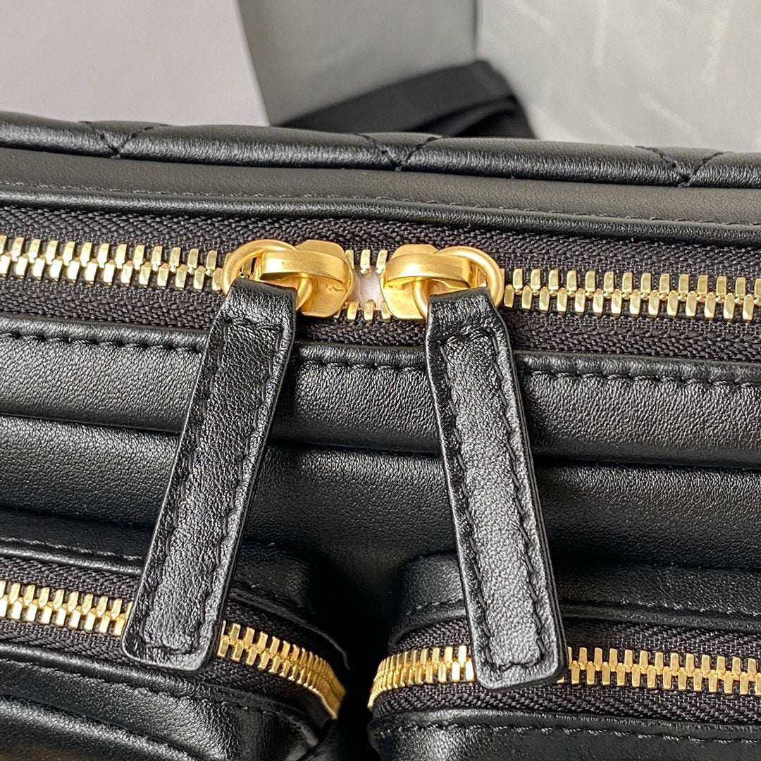 TOP CHANEL Calfskin Quilted Small Camera Case - Black