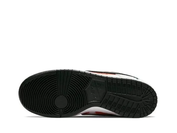 Dunk SB Low Pro QS “Roswell Raygun”(Replica)