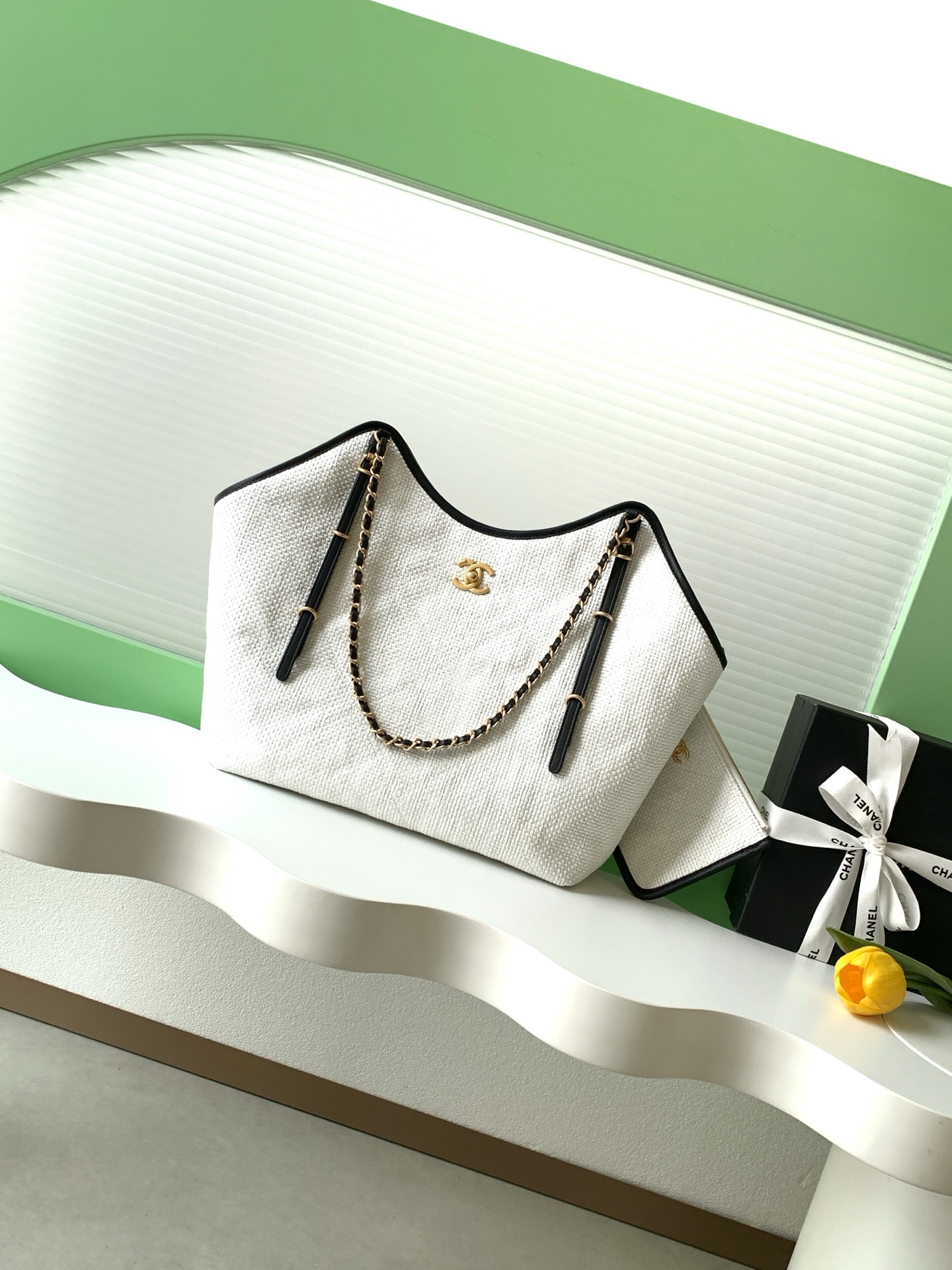 TOP CHANE Tote Bag with Woven Straw Material Paired and Cowhide Leather 31-47-11cm - 3 Colors