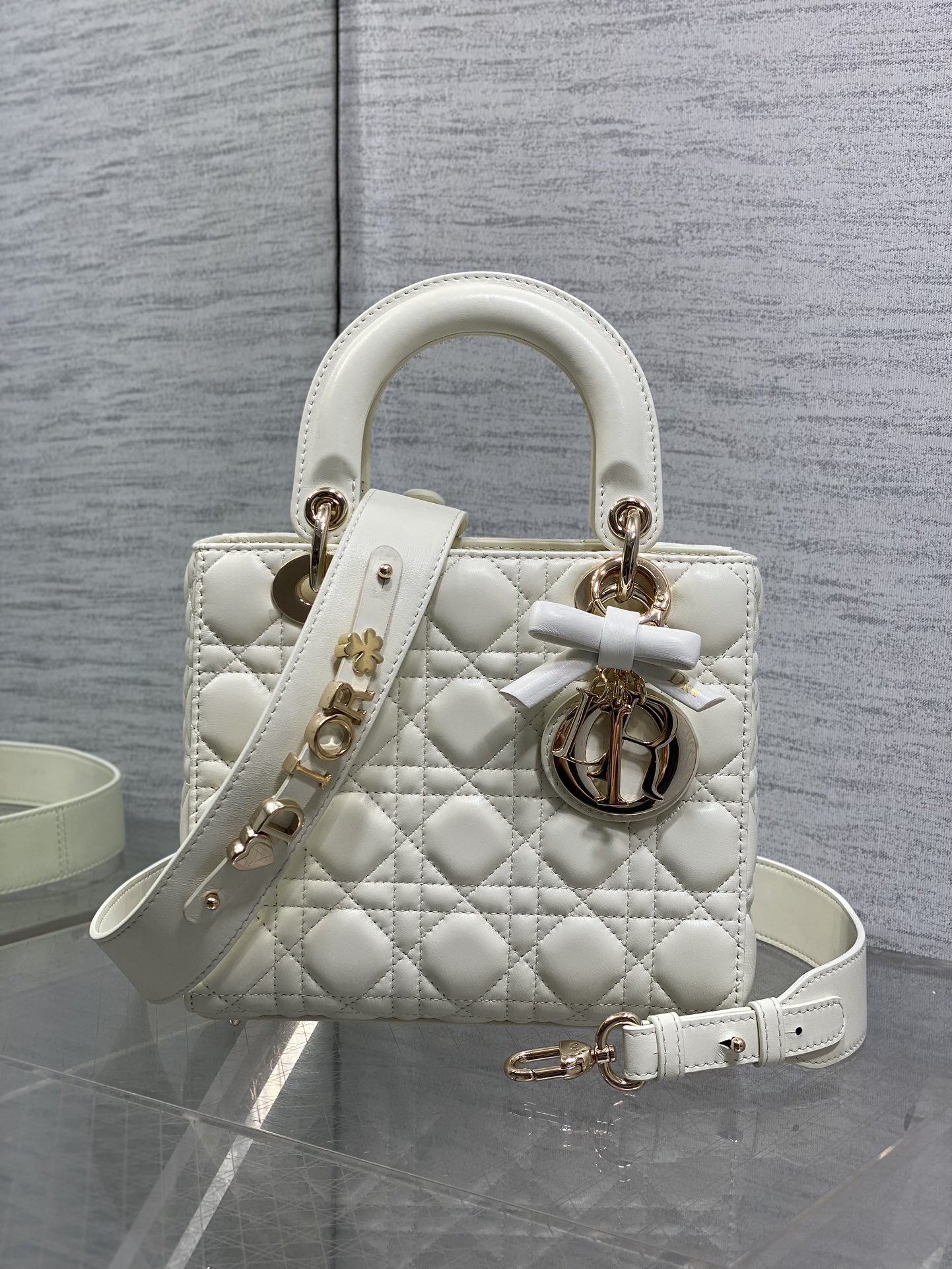 TOP Christian Dior Lady Dior Bag with Bow 20x17x8cm - 4 Colors