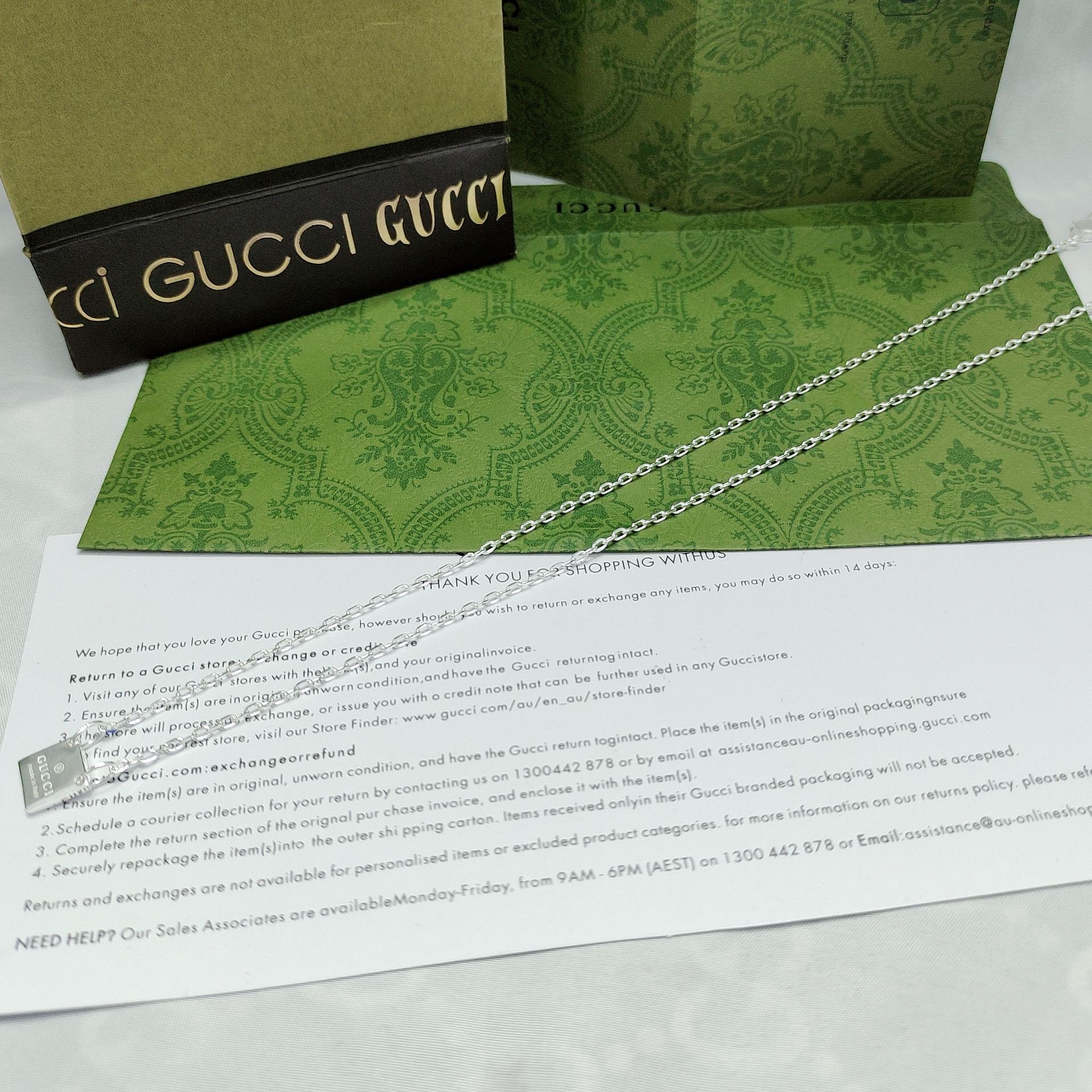 TOP GUCCI  Necklace-Sliver