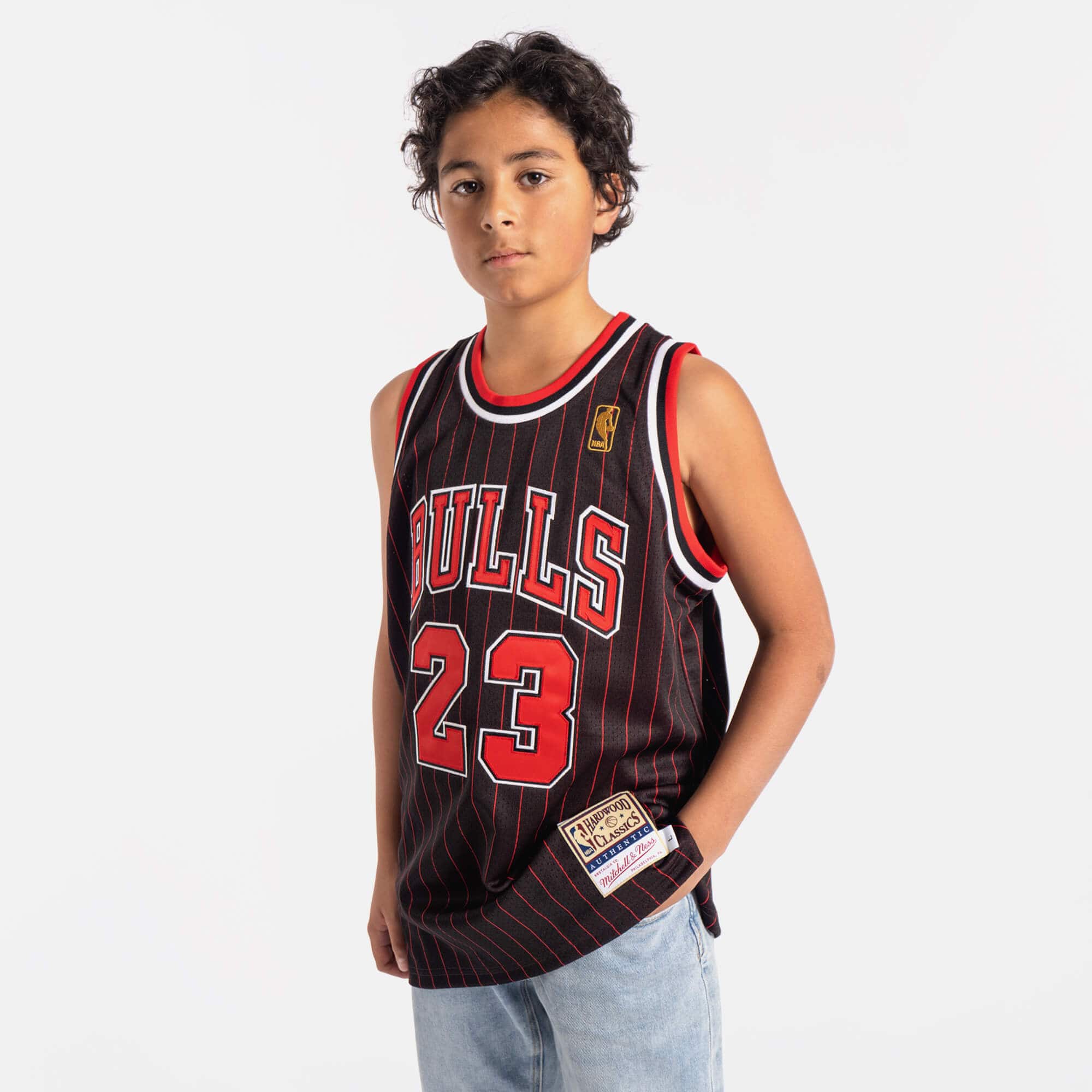 Michael Jordan Youth Chicago Bulls Premium 1996-97 Pinstripe Youth NBA  Jersey