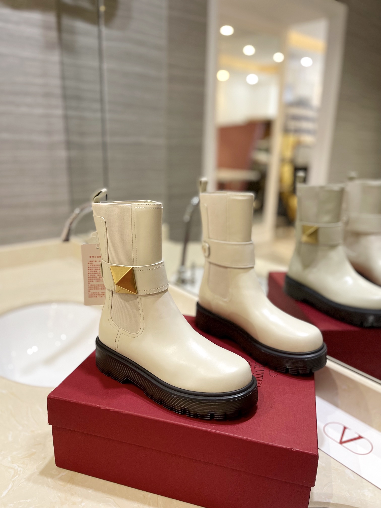 TOP VALENTINO 4.5cm Mid Heel GARAVANI ONE STUD Boots  - 3 Color