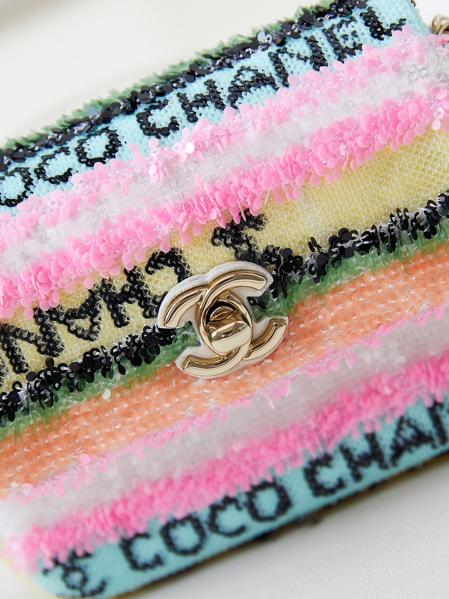 TOP CHANEL Flap Bag with Colorful Letter Sequins 12x10x3cm/14x20x8cm