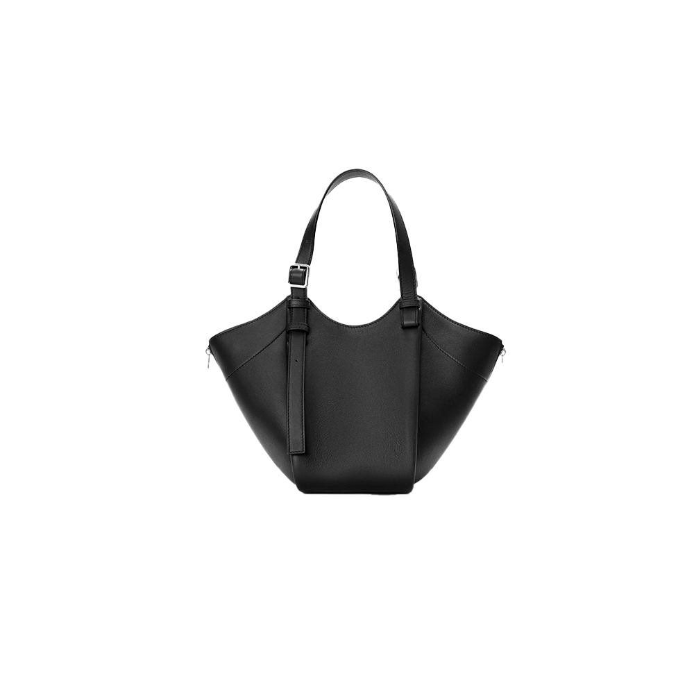 Loewe Classic calfskin Hammock Flip bag (7A regular version)