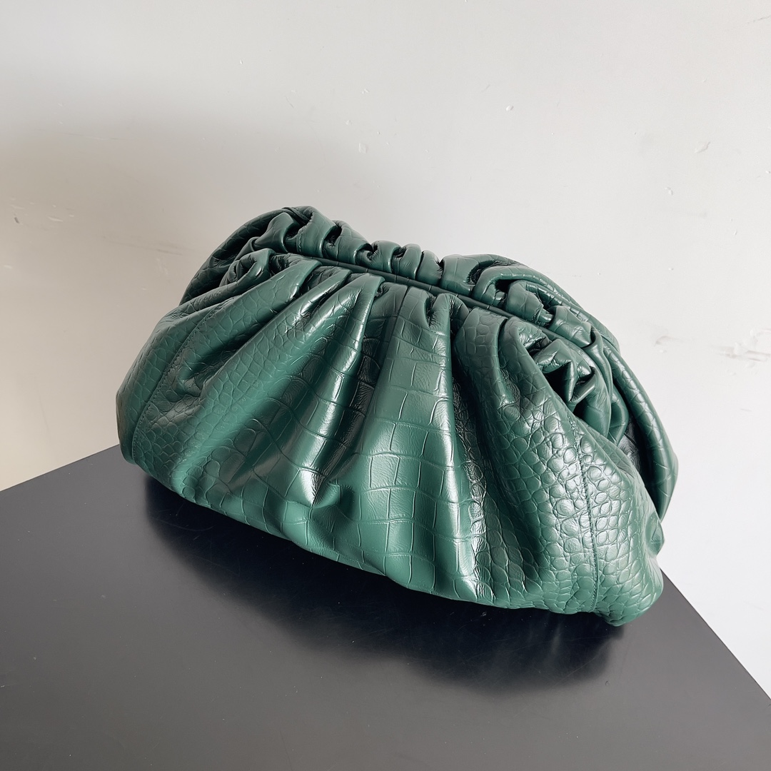 TOP Bottega Veneta BV Pouch Bag Crocodile-print Crinkled Cowhide 38x20x8.5cm - Dark Green