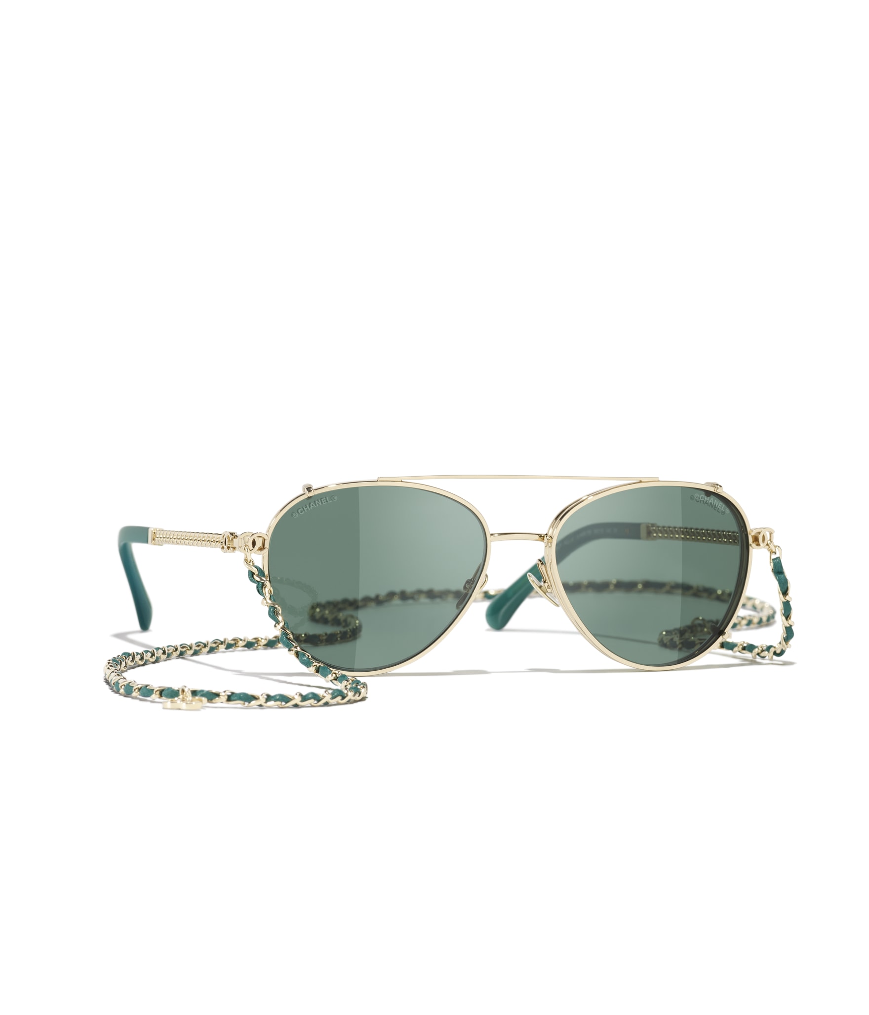 CHANEL Pilot Sunglasses A71739X27389L