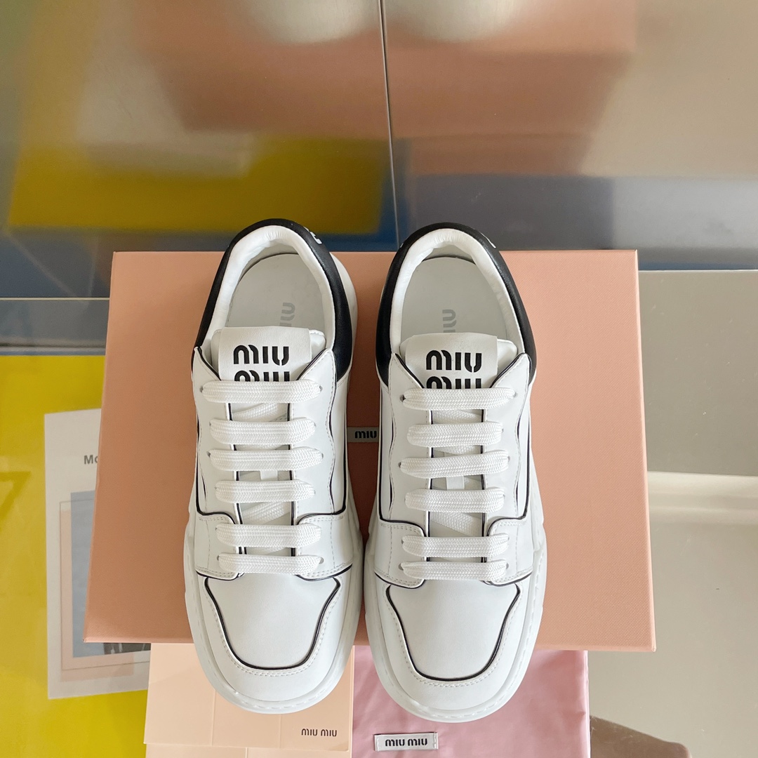 TOP Miu Miu Casual Sneakers