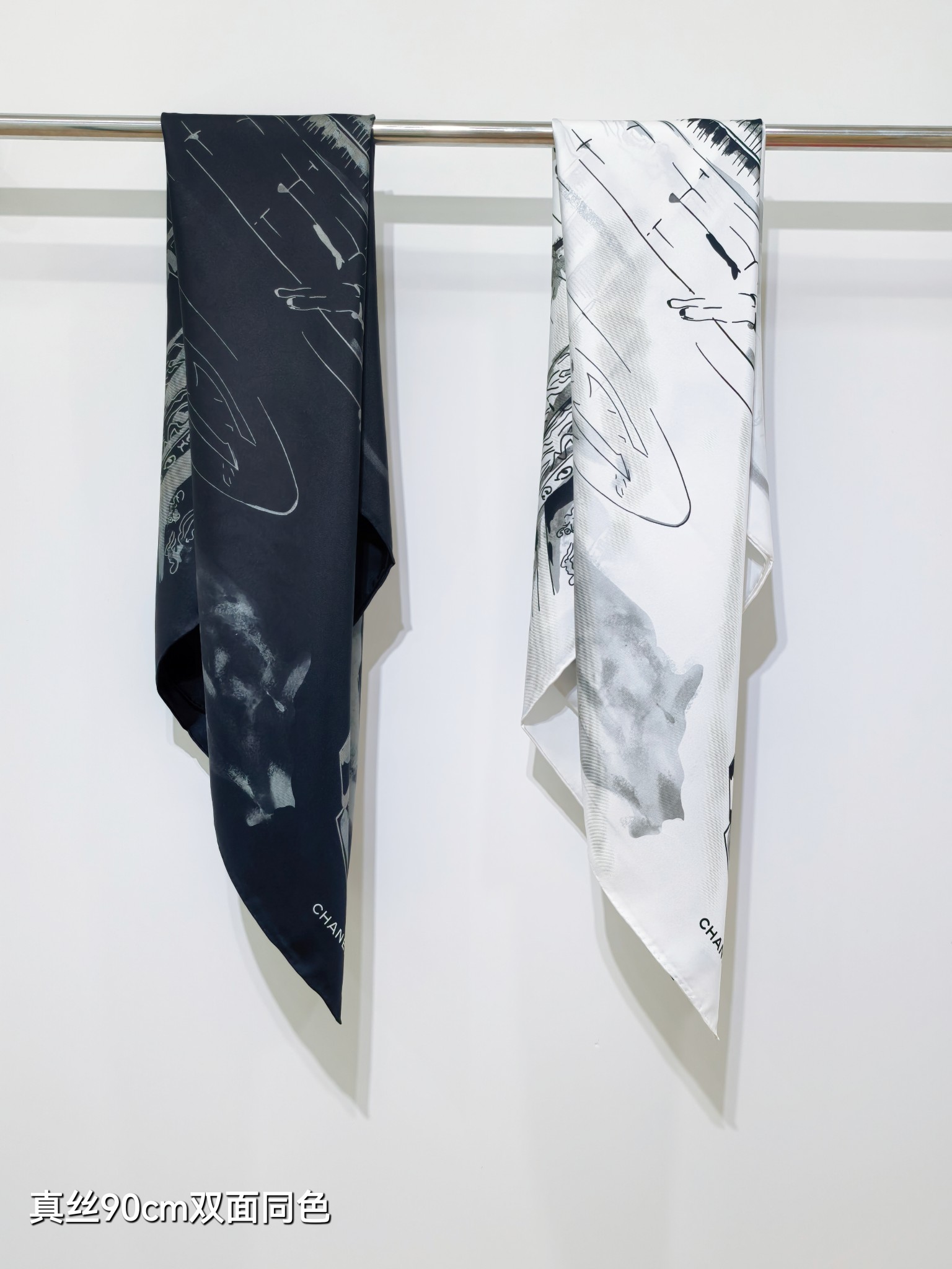 TOP Chanel Silk Scarf 90x90cm - 2 Colors