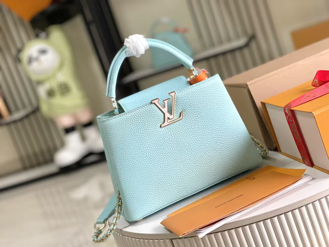 TOP Louis Vuitton LV Capucines Bag MINI/BB - Blue