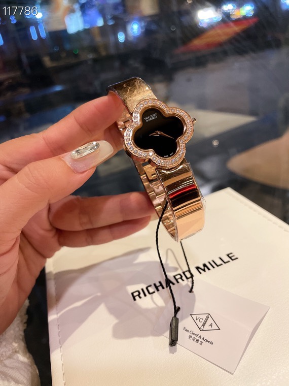 TOP Van Cleef & Arpels Watch - 5 Color