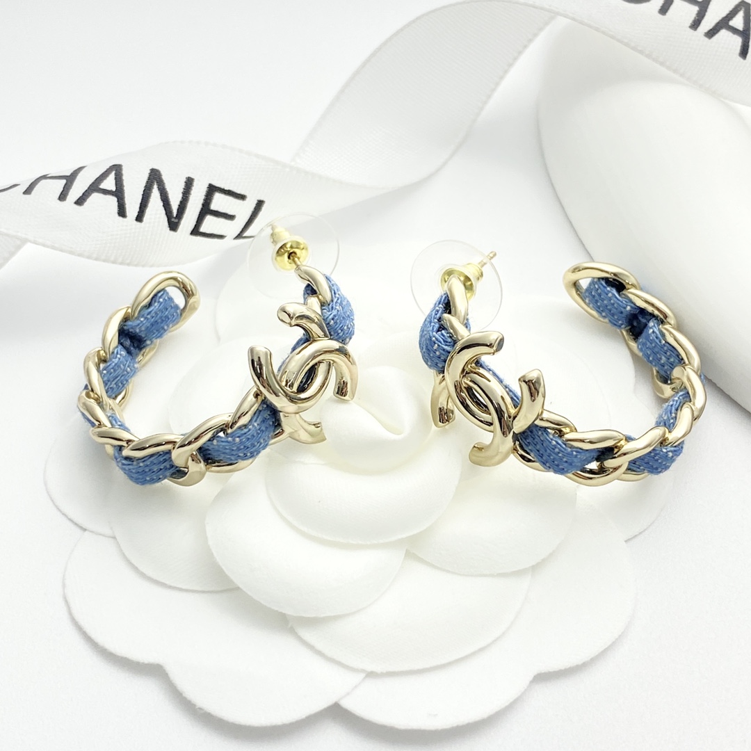 TOP CHANEL Earrings- Blue