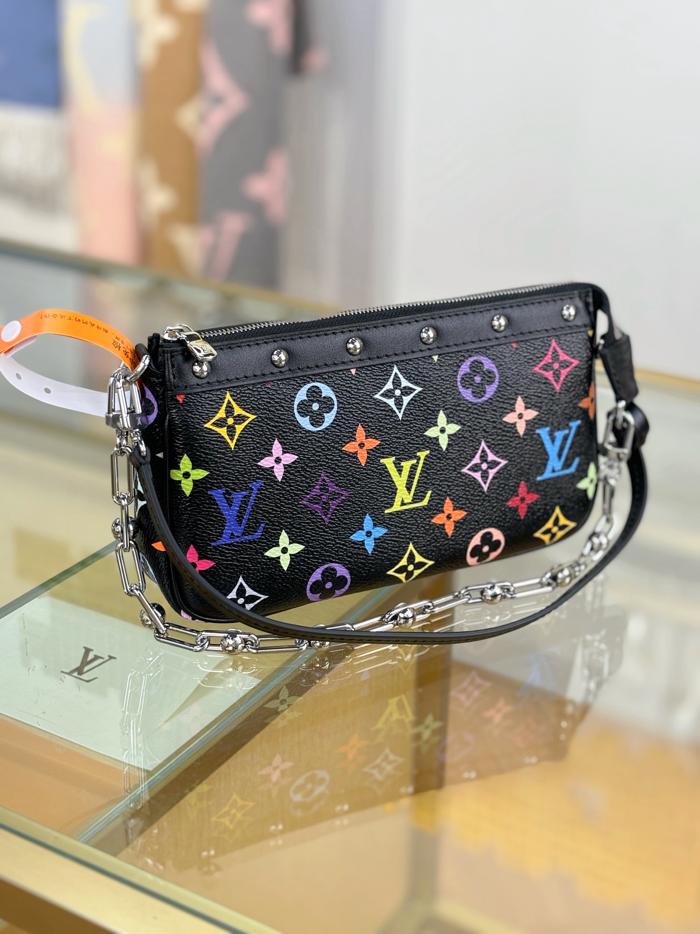 TOP Louis Vuitton LV Takashi Murakami Monogram Pochette Bag 22X13X4cm - 2 Color