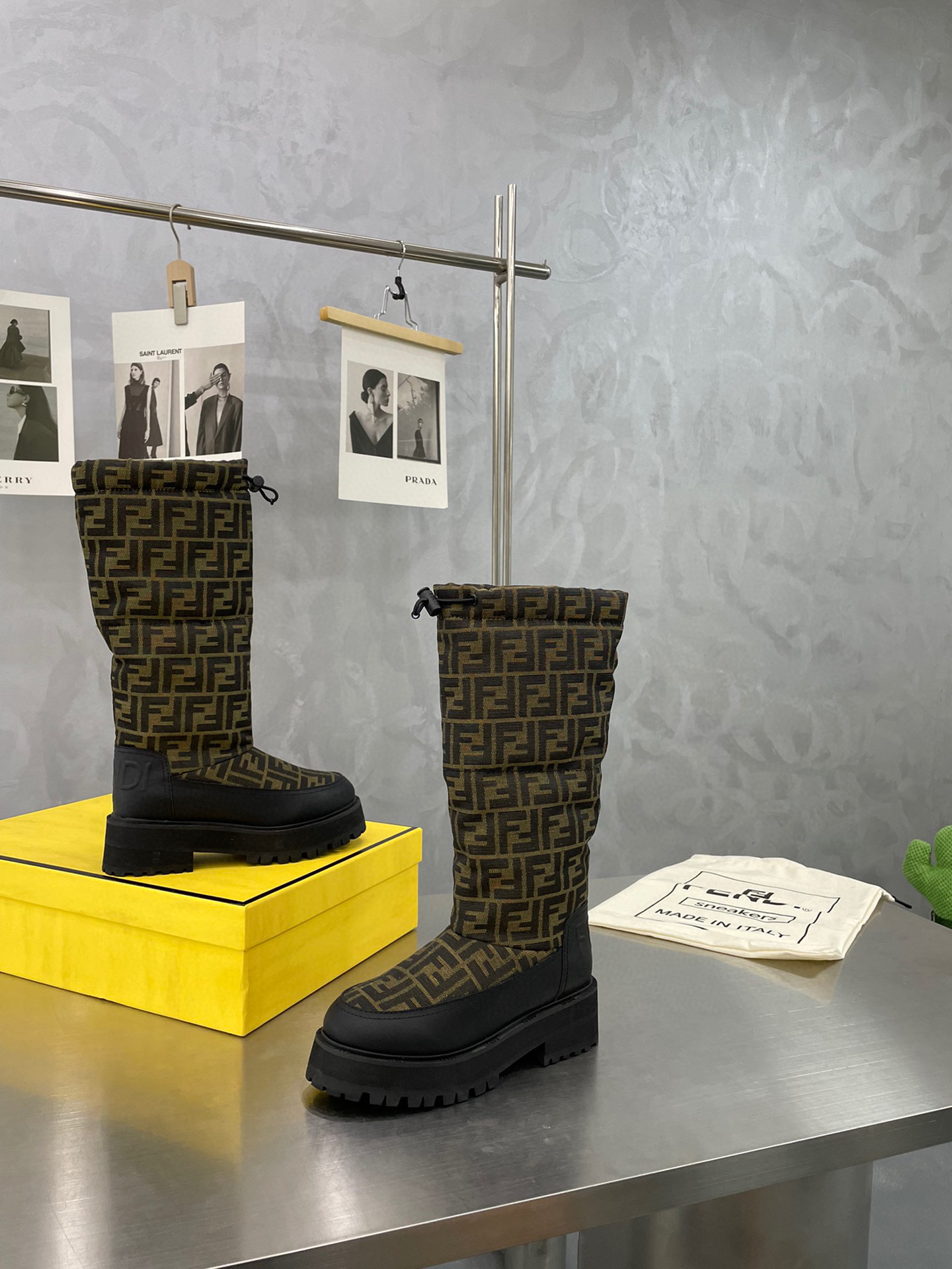 TOP FENDI Monogram Quilted Boots