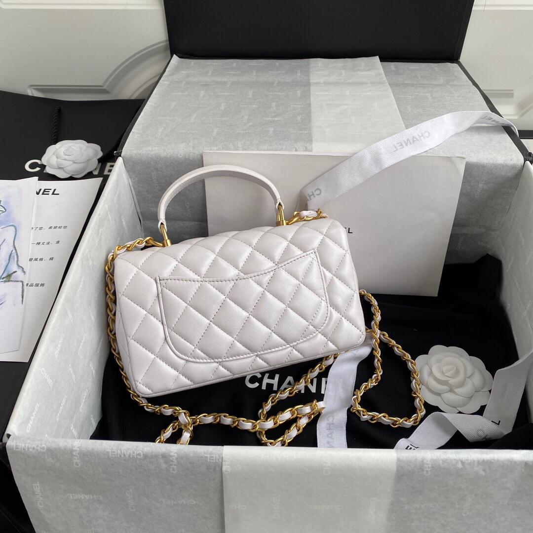 TOP CHANEL Classic Flap Bag w Top Handle  Mini Rectangular 20CM- White Iridescent
