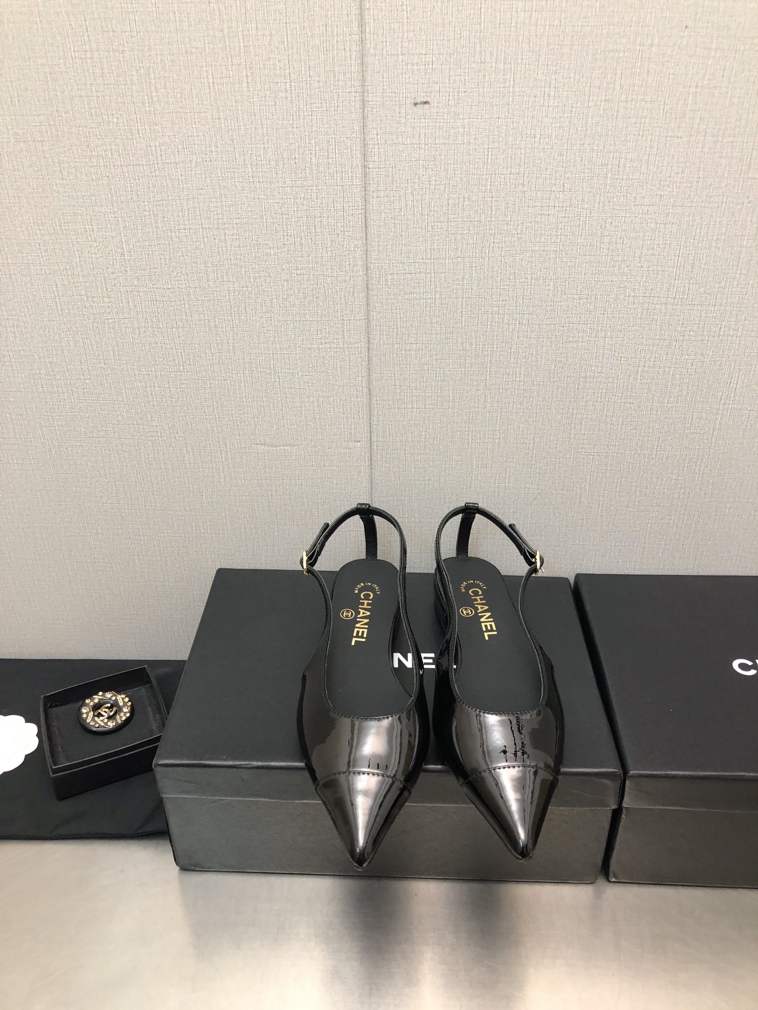 TOP CHANEL Imported Cow Patent Leather - 2.5cm - Three Colors