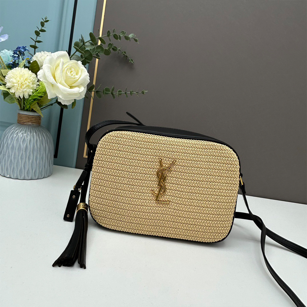 Saint Laurent Raffia Canvas Monogram Lou Camera Bag(7A regular version)