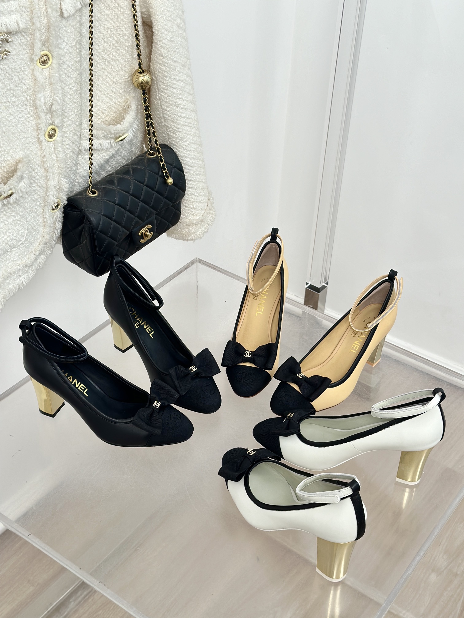 TOP CHANEL 8cm High Heel Pumps - 3 Color