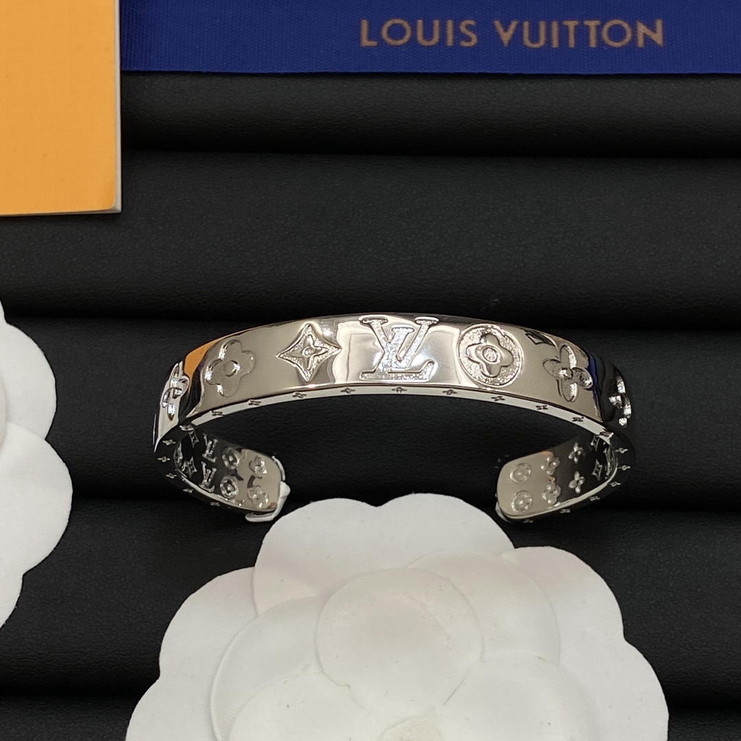 TOP Louis Vuitton LV Bracelets - 3 Colour