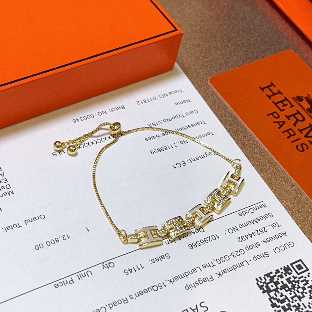TOP HERMES H Bracelet - Gold