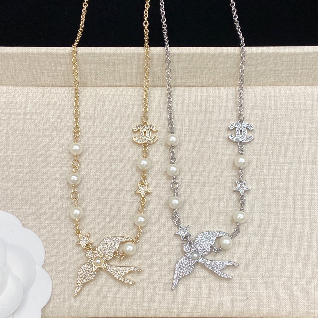 TOP CHANEL Necklace - 2 Colors