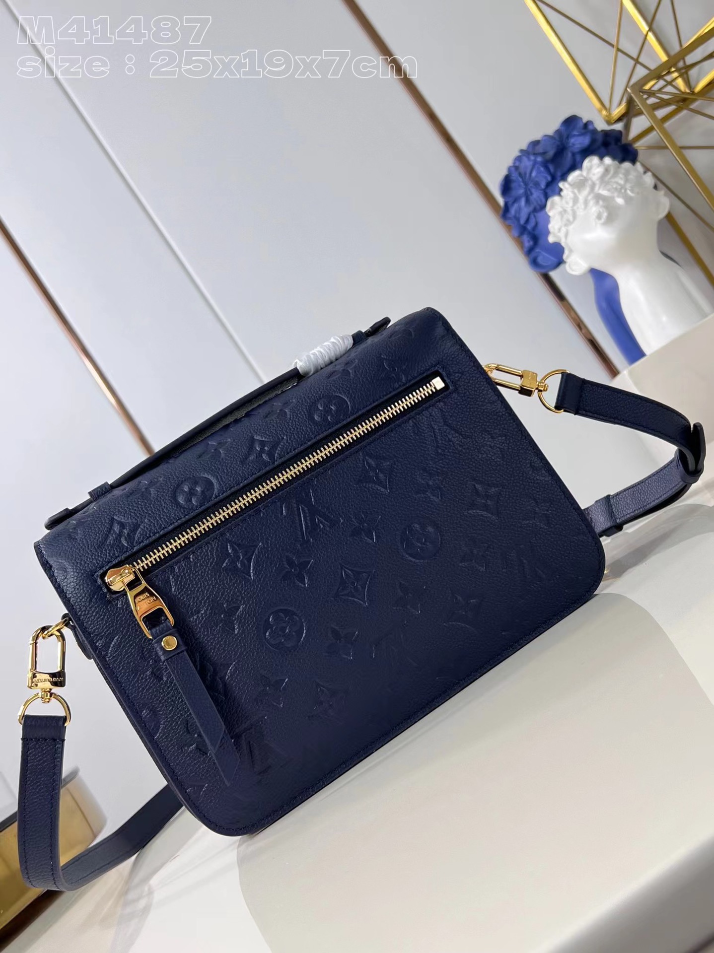 TOP Louis Vuitton LV Monogram Leather Pochette Metis Bags 25x19x7cm- Black