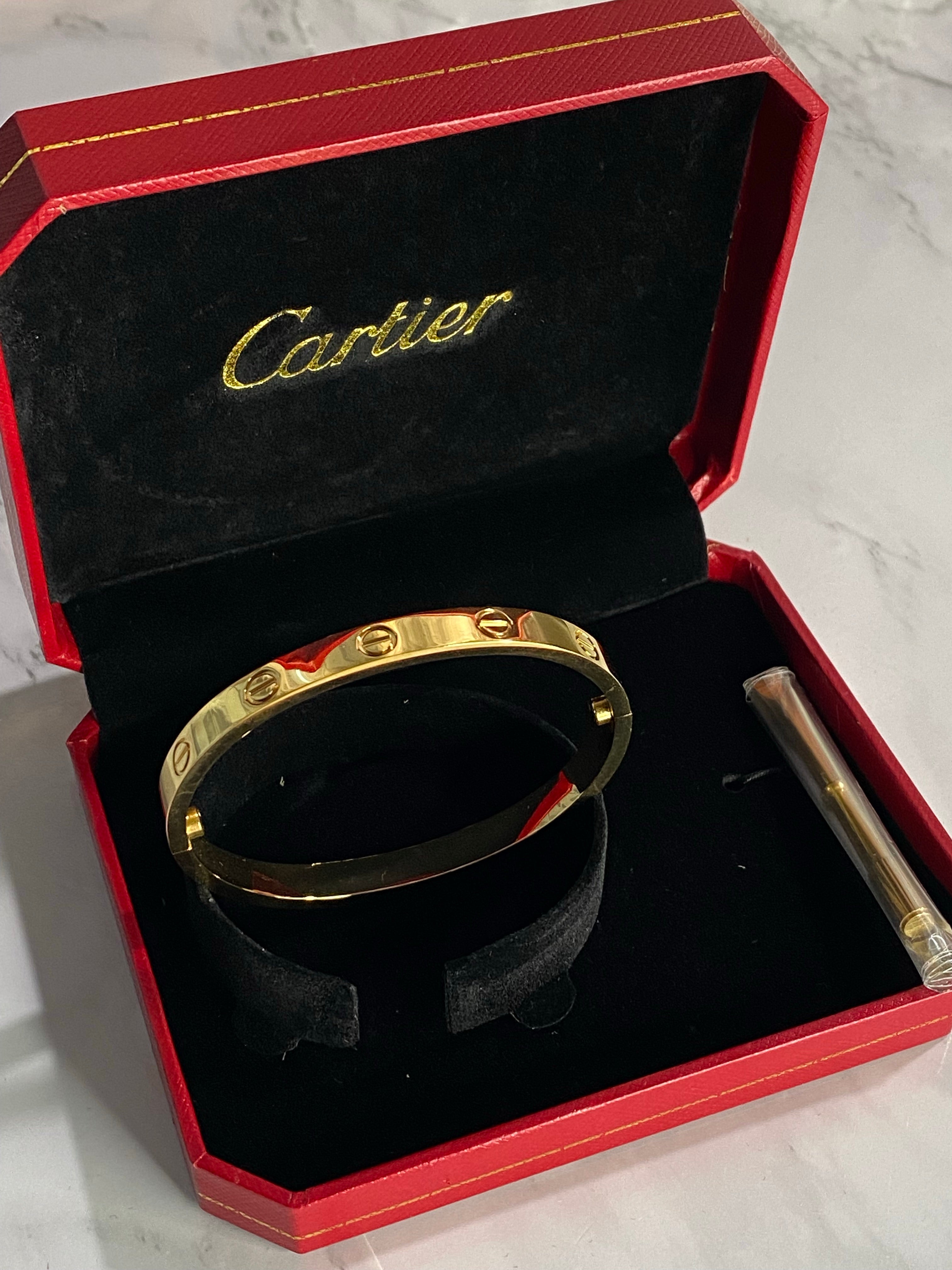TOP Cartier Love Bracelet - Gold