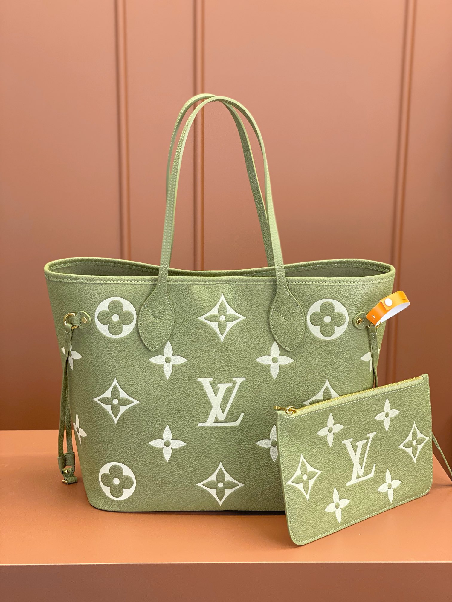 TOP Louis Vuitton LV Neverful Bag 31x28x14cm - Green